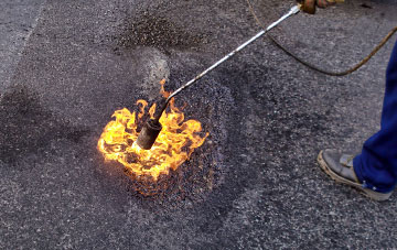 Woodsend flat roofing repairs